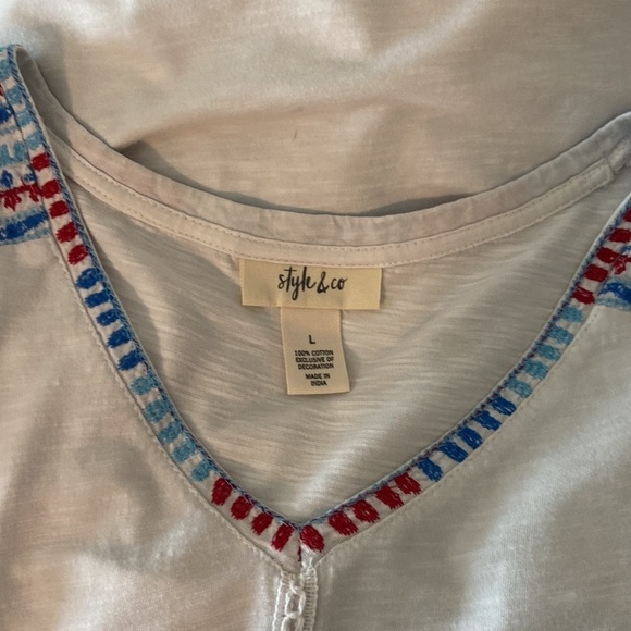 Style & Co red white and blue top large floral summer holiday 4th of July party - Picture 11 of 12